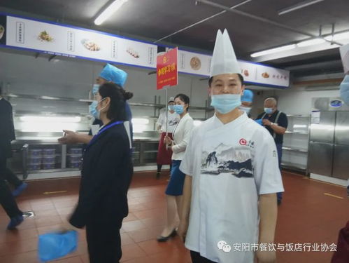 安陽(yáng) 食品安全重于泰山 餐飲企業(yè)走向標(biāo)準(zhǔn)化